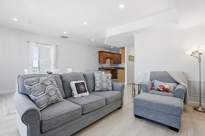 Property Photo: 233 Beach Rd A10 MA 01952