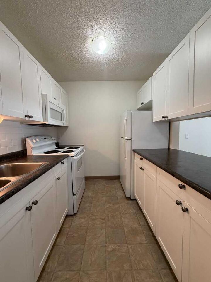Property Photo:  14921 Macdonald Drive 223  AB T9H 4H3 