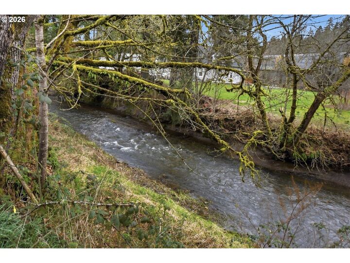 Property Photo:  1313 Hining Rd  WA 98596 