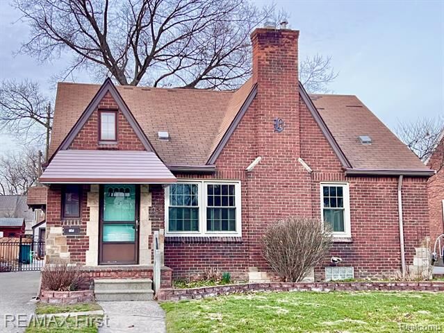 Property Photo: 582 W Breckenridge Street MI 48220