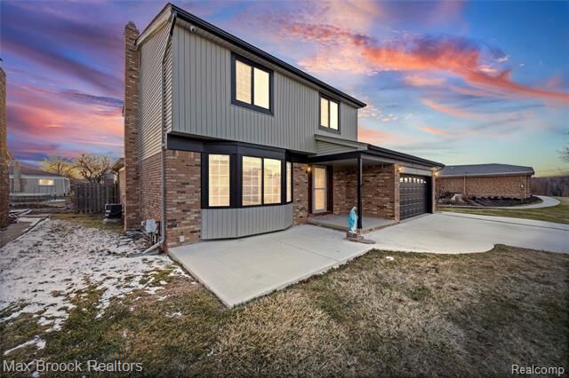 Property Photo:  38327 Sleigh Drive  MI 48310 