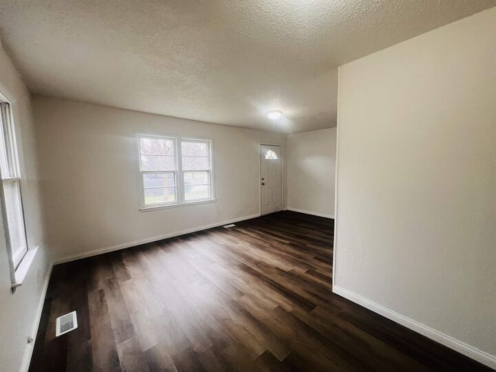 Property Photo: 1516 E 16th N. KS 67214