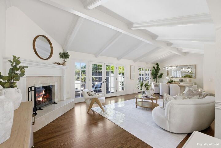 Property Photo:  20 Campo Bello Court  CA 94025 