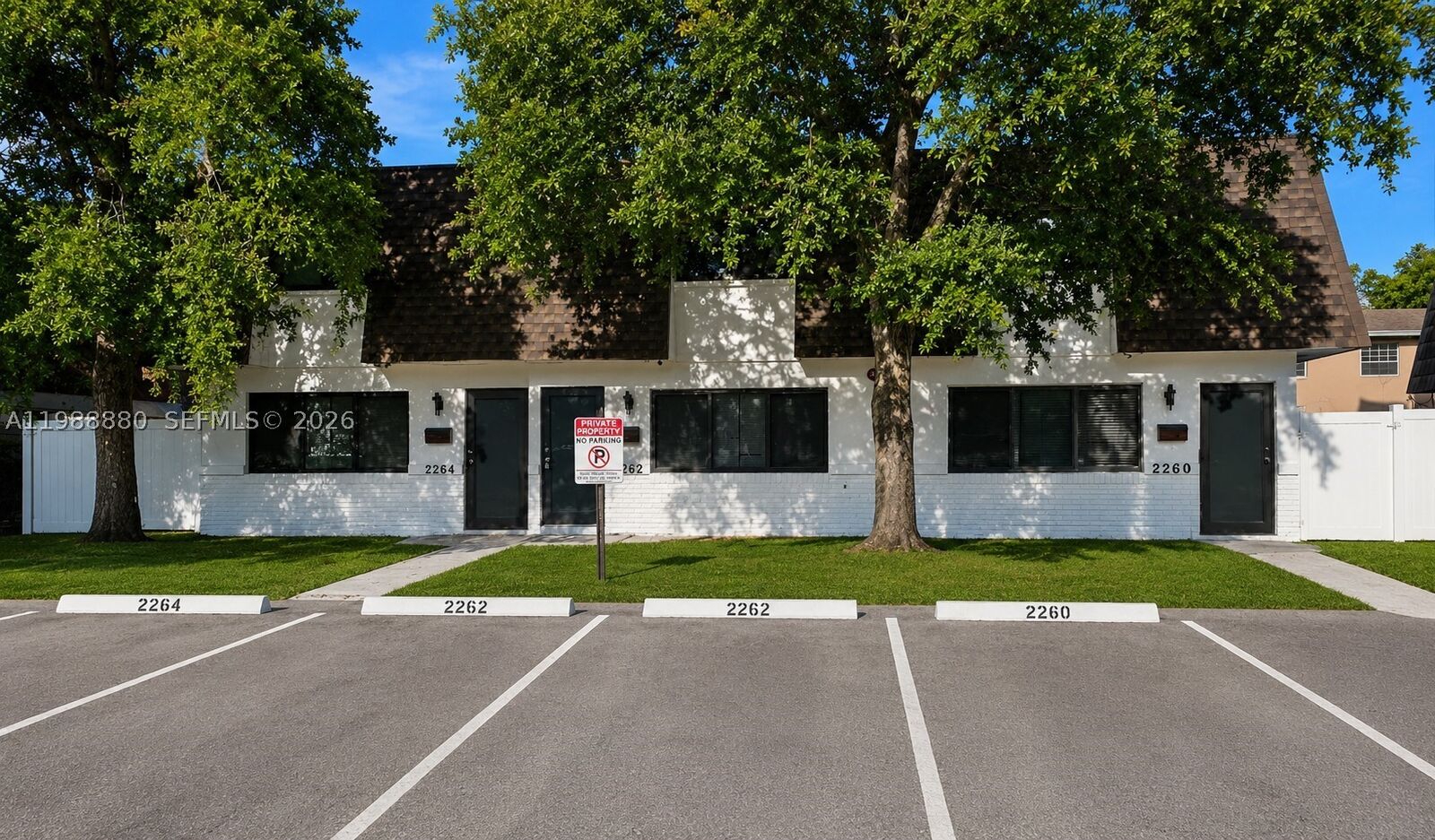 Property Photo: 2260 NW 59th Way FL 33313