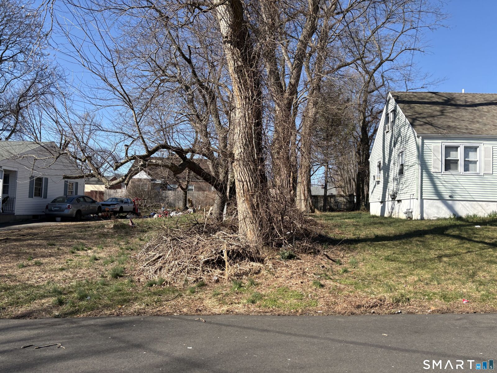 Property Photo:  11 Myron Avenue  CT 06606 