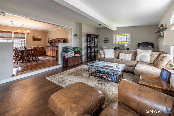 Property Photo:  5 Mount Pleasant Road  CT 06470 