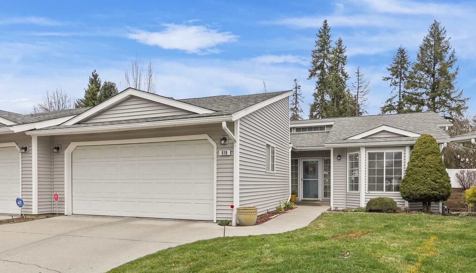 Property Photo:  618 W Holmberg Ln  WA 99218 