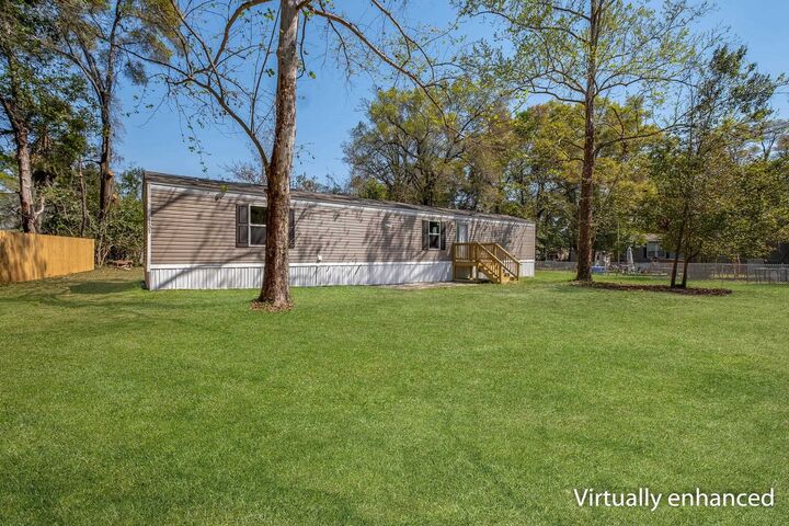 Property Photo: 4121 Susan Avenue FL 32305