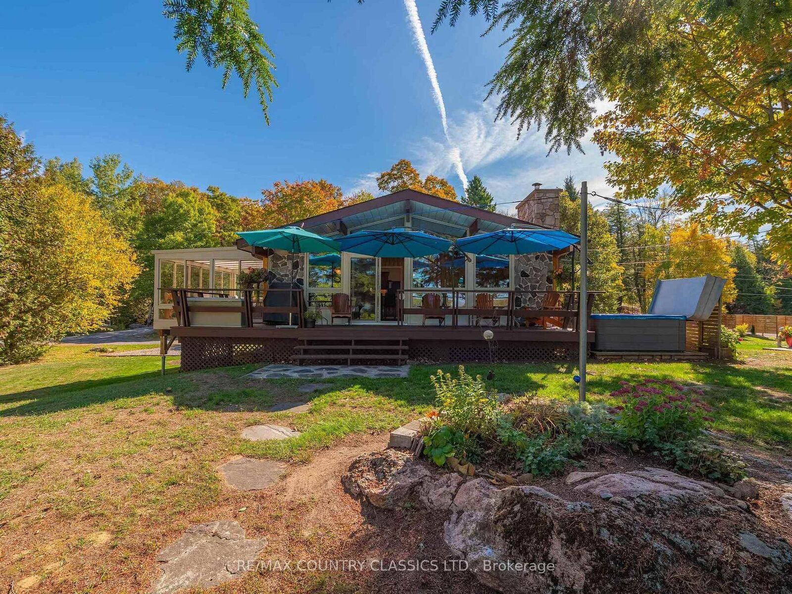 Property Photo: 27 Martin Lane ON K0L 1A0