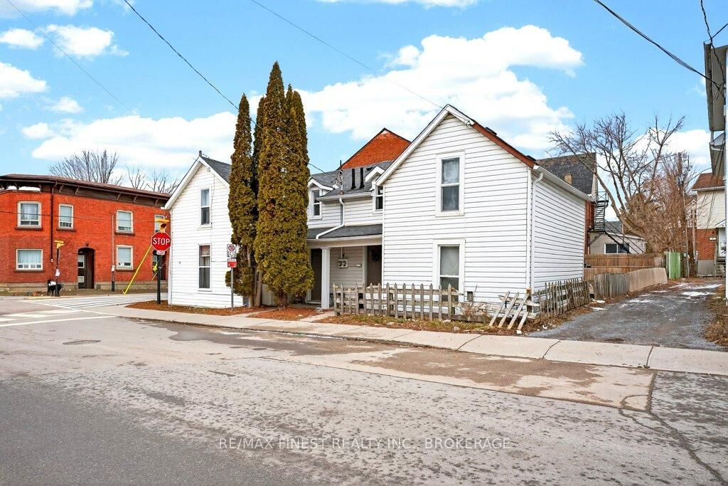 Property Photo: 255-257 Earl Street ON K7L 2H6