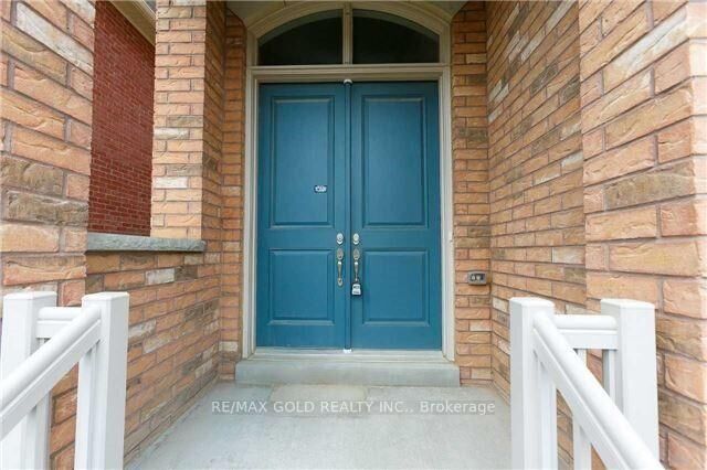 Property Photo: 137 Inspire Boulevard ON L6R 0B3