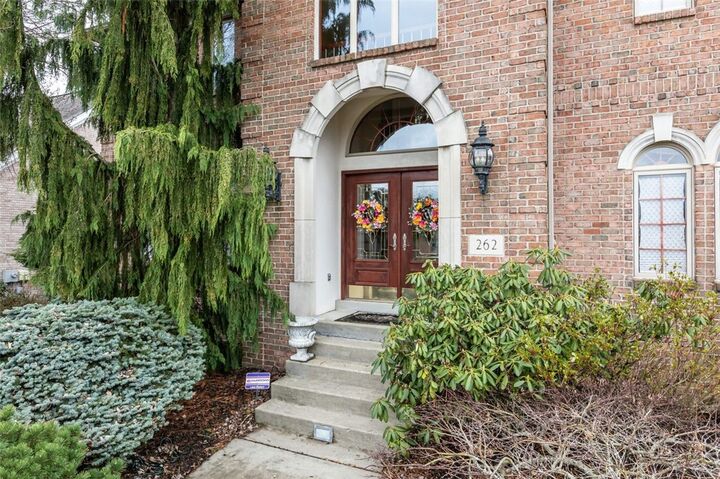 Property Photo: 262 Hickory Heights Drive PA 15017