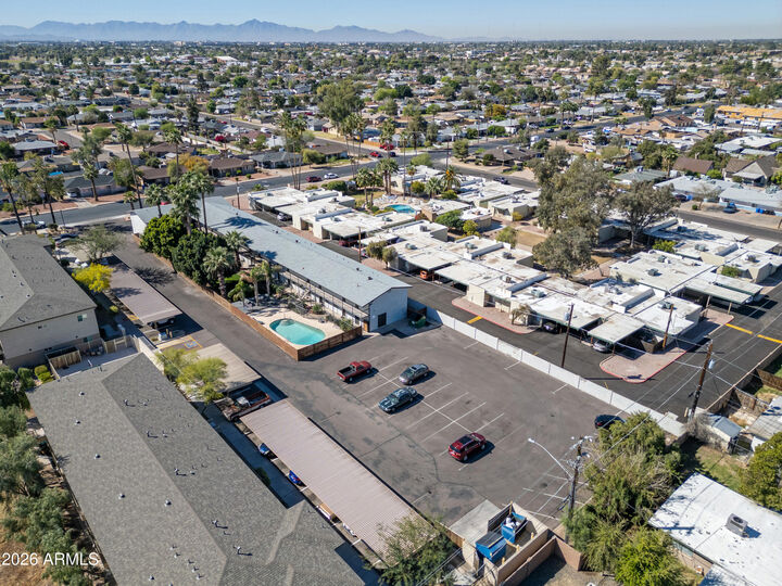 Property Photo: 2020 W Orangewood Avenue AZ 85021