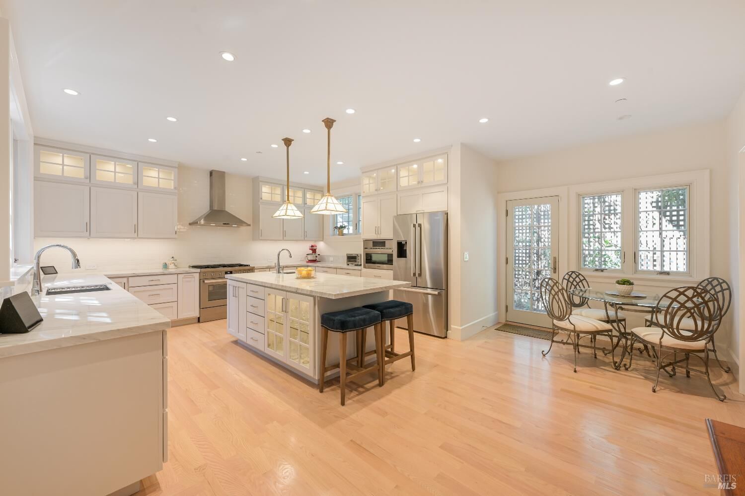 Property Photo:  216 Laurel Avenue  CA 94960 
