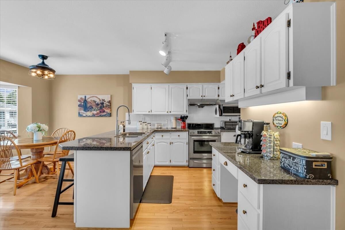Property Photo: 10045 154 Street 25 BC V3R 4J5