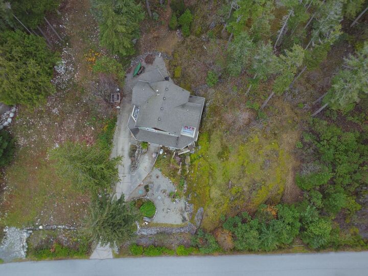 Property Photo: 4177 Johnston Heights Drive BC V0N 1S1