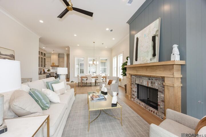 Property Photo: 13751 Sweet Cherry Dr LA 70810