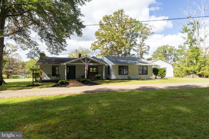 Property Photo:  40171 Little Woods Lane  MD 20650 