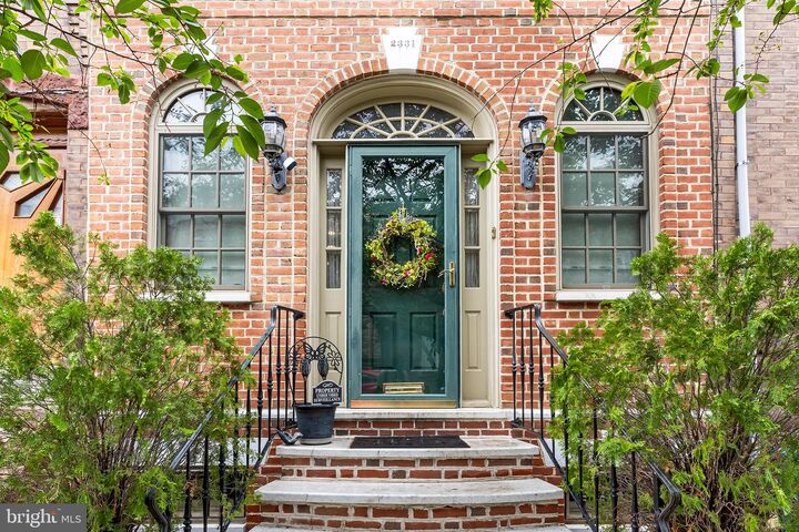 Property Photo: 2331 S 16th Street PA 19145