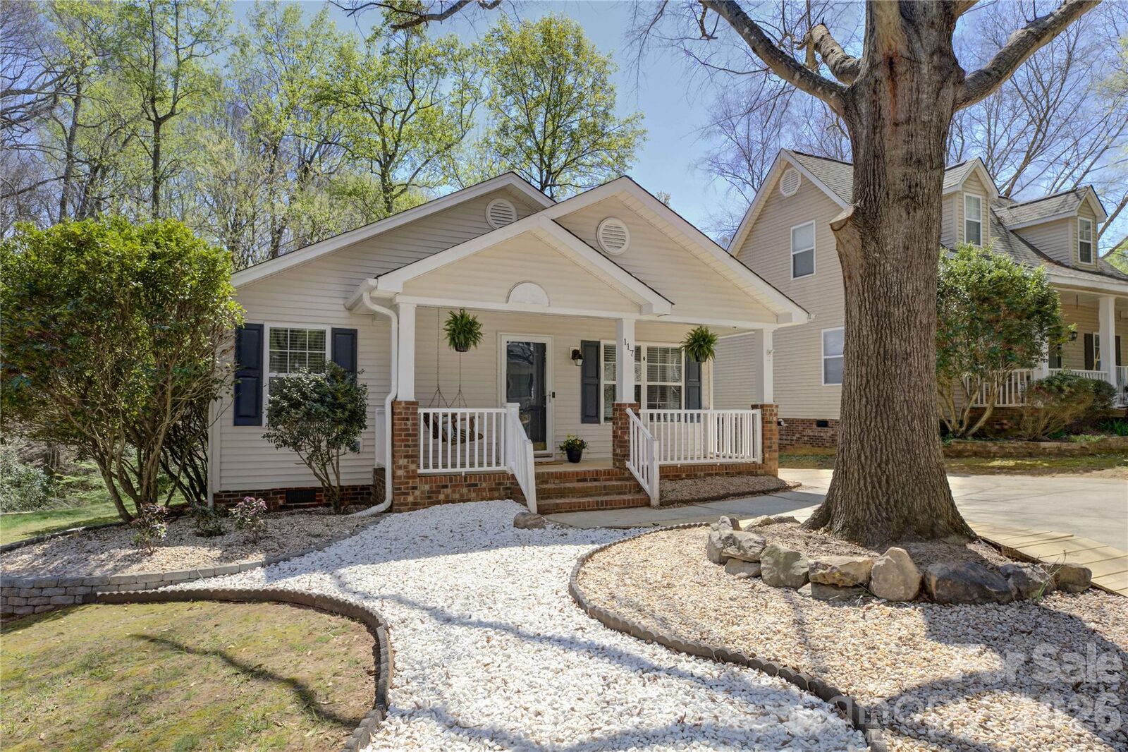 Property Photo: 117 Pratt Street NC 28012