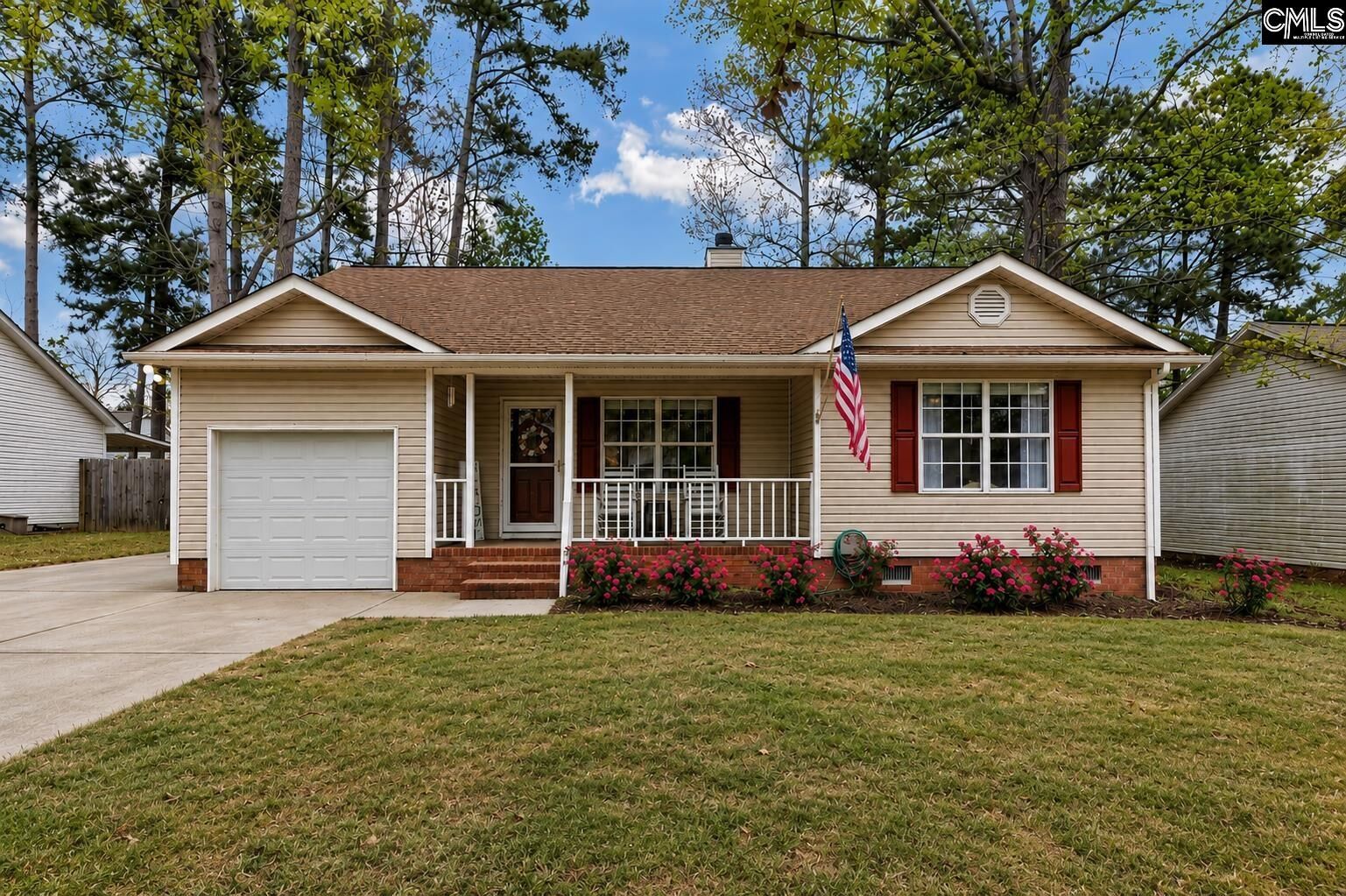 Property Photo:  471 S Woodside  SC 29170 