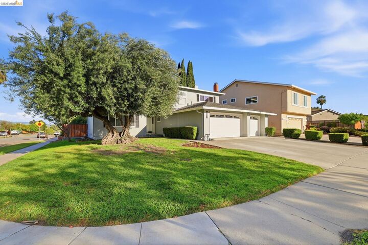Property Photo:  518 Churchill Park Dr  CA 95136 