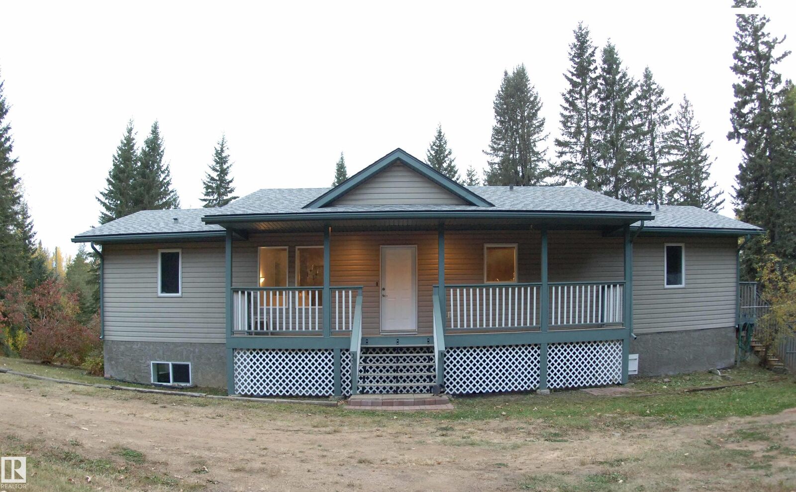 Property Photo:  635044 Rge Road 230.6  AB T0G 1T0 