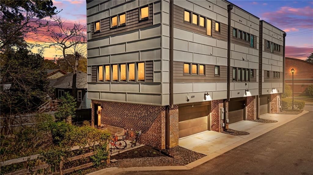 Property Photo: 609 King Arnold Street GA 30354