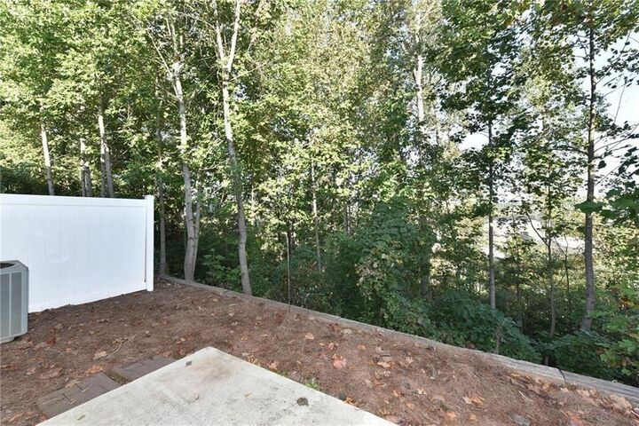 Property Photo: 1536 Paramount View Trace GA 30518