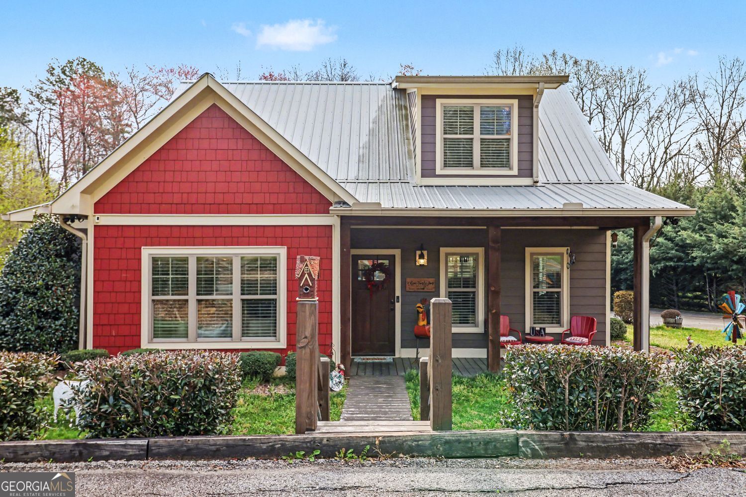 Property Photo: 584 Ada Street GA 30513