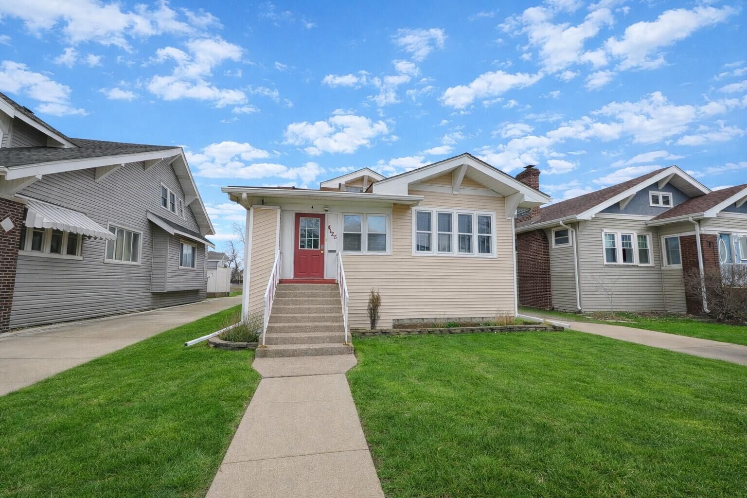 Property Photo: 4125 Northcote Avenue IN 46312