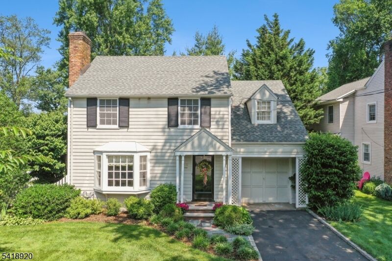 Property Photo:  66 Springbrook Rd  NJ 07081 