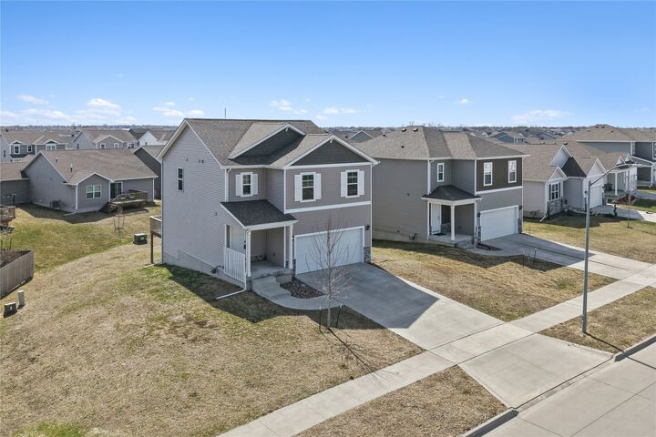 Property Photo:  3009 NW 29th Street  IA 50023 