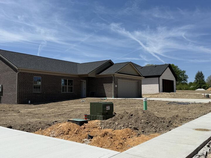 Property Photo:  302 Cinchpost Circle  KY 40744 