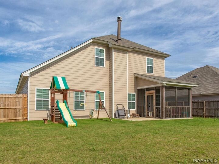 Property Photo:  500 Lismore Place  AL 36117 