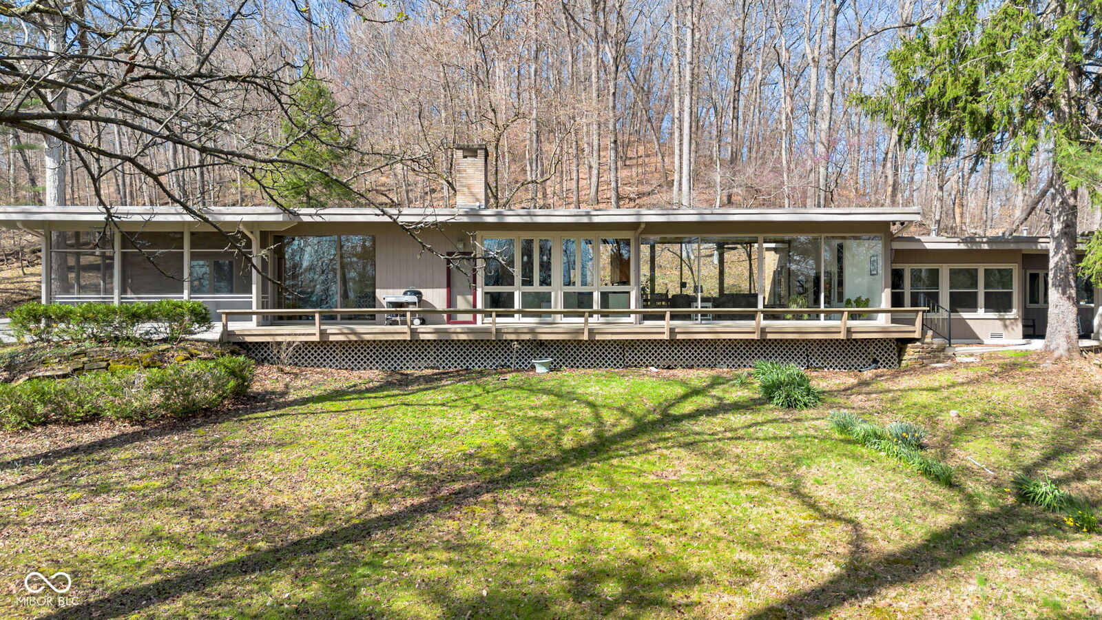 Property Photo:  9806 Raintree Drive N  IN 47201 