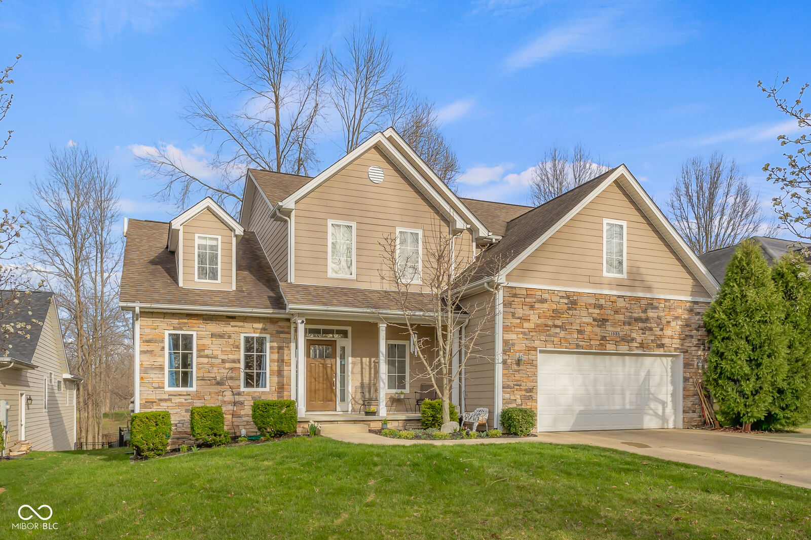 Property Photo: 1935 Brookfield Court IN 47201