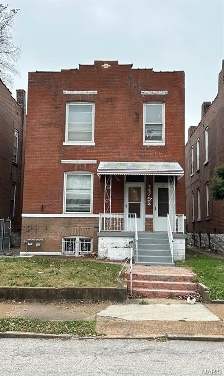 Property Photo:  4752 Saint Louis Avenue  MO 63115 