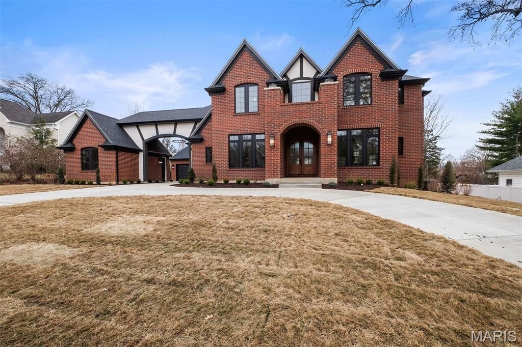 Property Photo: 12 Stacy Drive MO 63132