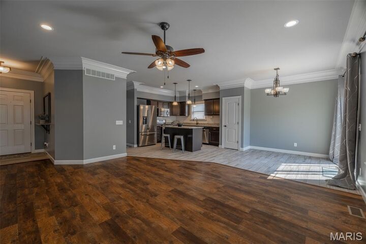 Property Photo: 405 Middleton Drive MO 63385