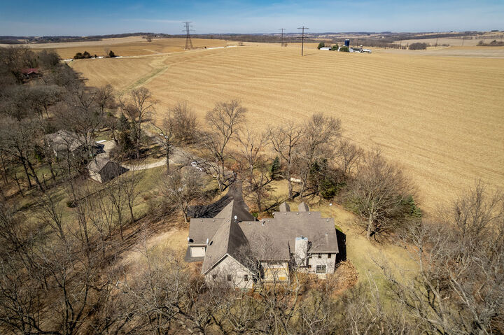 Property Photo:  261 W Red Tail Lane  IL 61061 