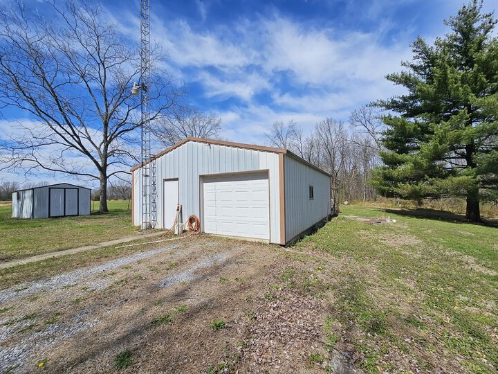 Property Photo:  14104 E Game Farm Road  IL 62864 