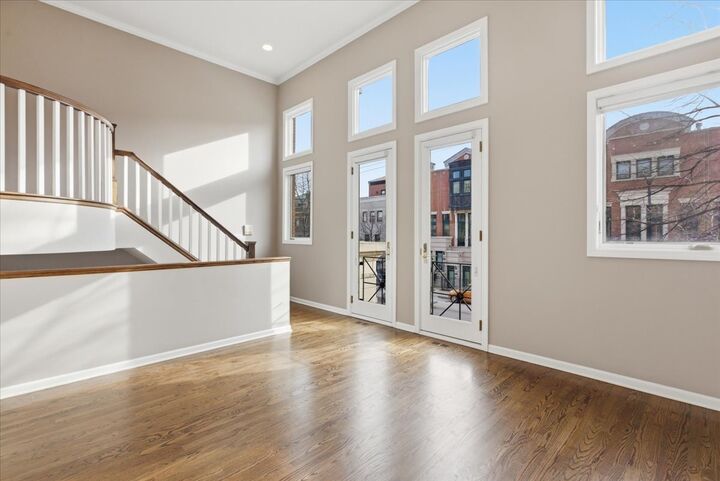 Property Photo:  2017 N Lincoln Avenue H  IL 60614 