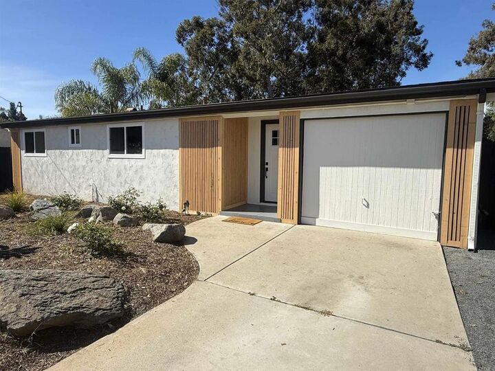Property Photo: 4774 Chickasaw Court CA 92117