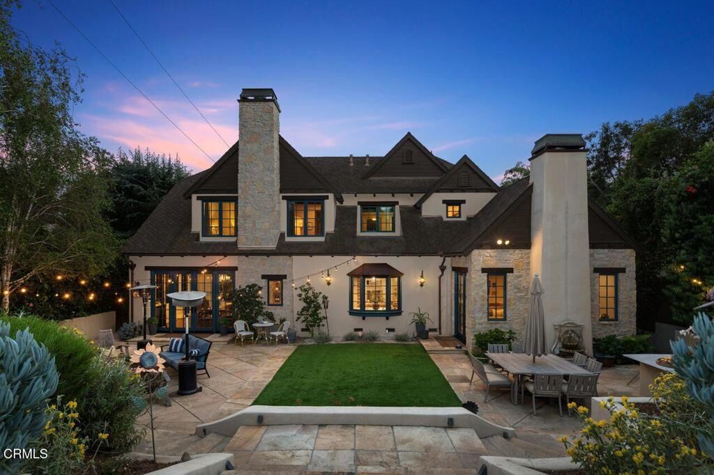 Property Photo: 951 Descanso Drive CA 91011