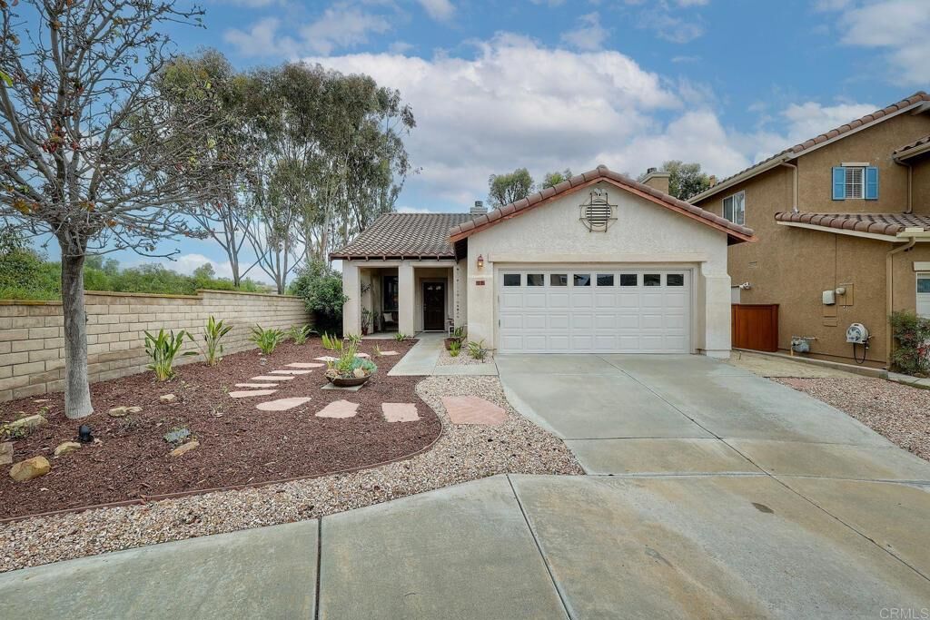 Property Photo: 565 San Lucas Place CA 91914
