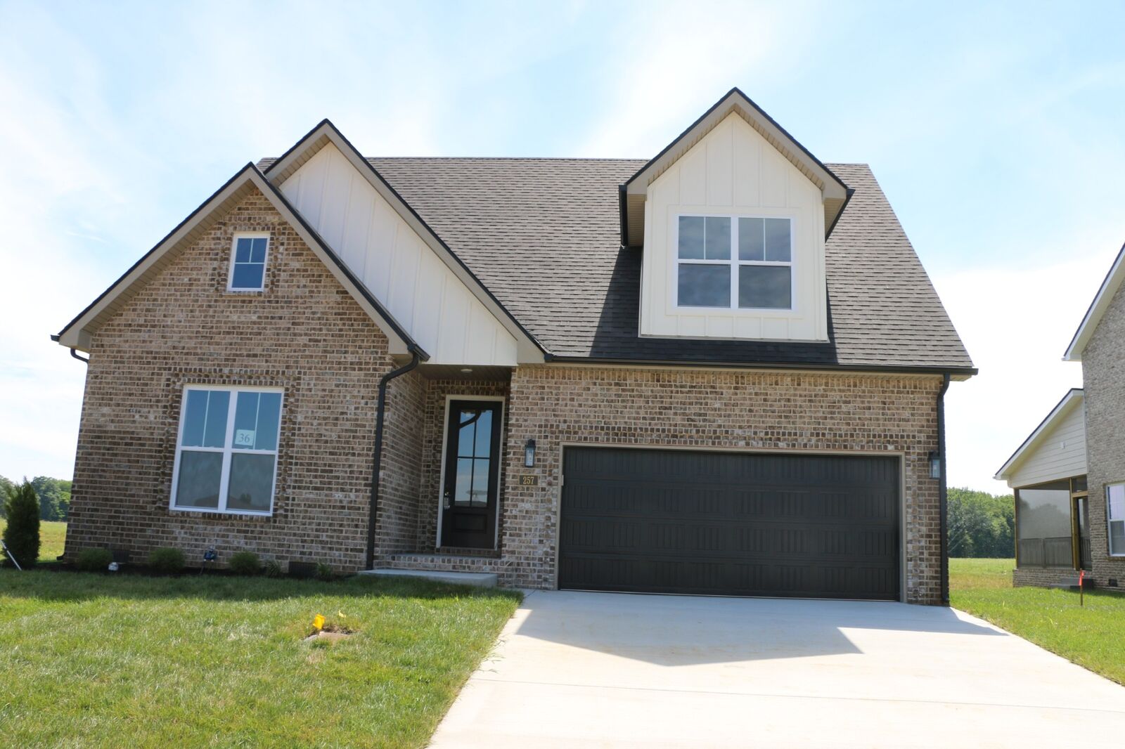 Property Photo: 36 Park At Oliver Farms TN 37043
