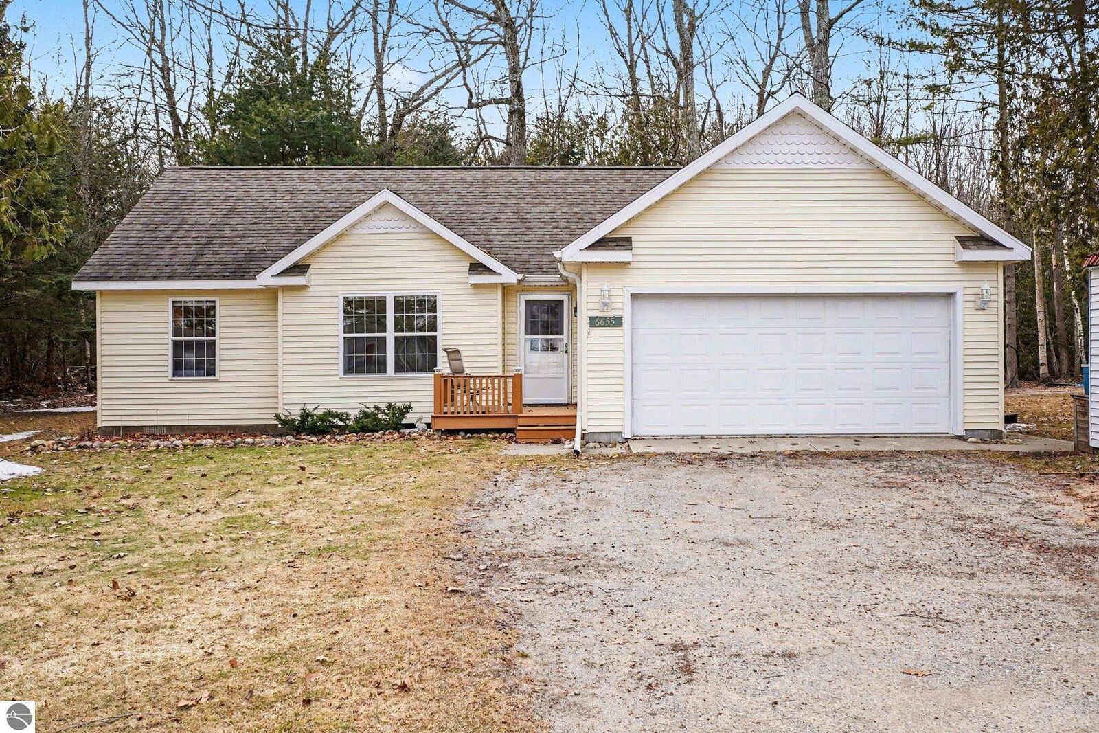 Property Photo: 6655 Woodlea Road MI 48750