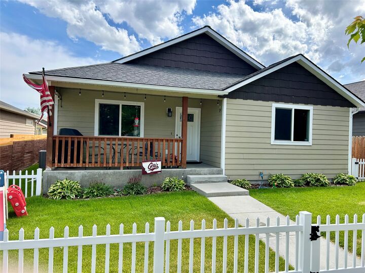 Property Photo:  5306 Avalon Lane  MT 59847 