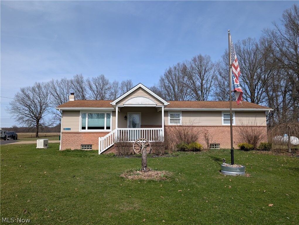 Property Photo: 14086 Ellsworth Road OH 44401